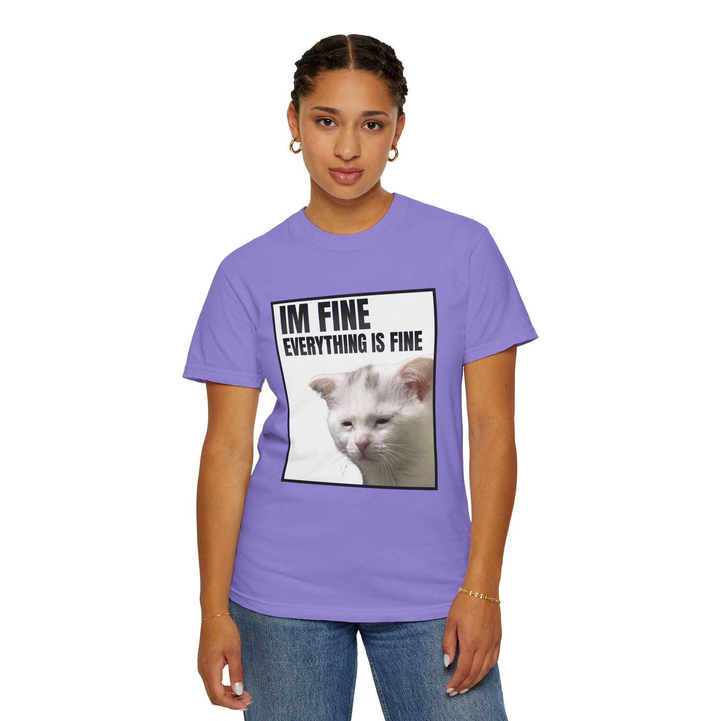 Im Fine Everything Is Fine Cat T‑Shirt